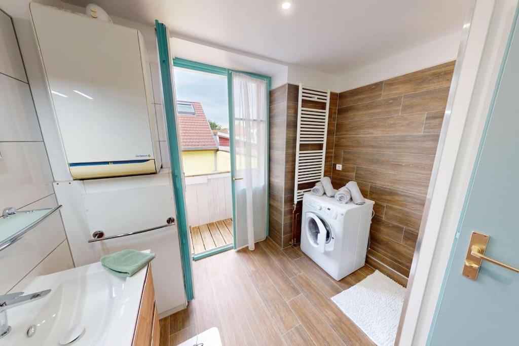 Modern Jungle - Colmar Apartment ภายนอก รูปภาพ