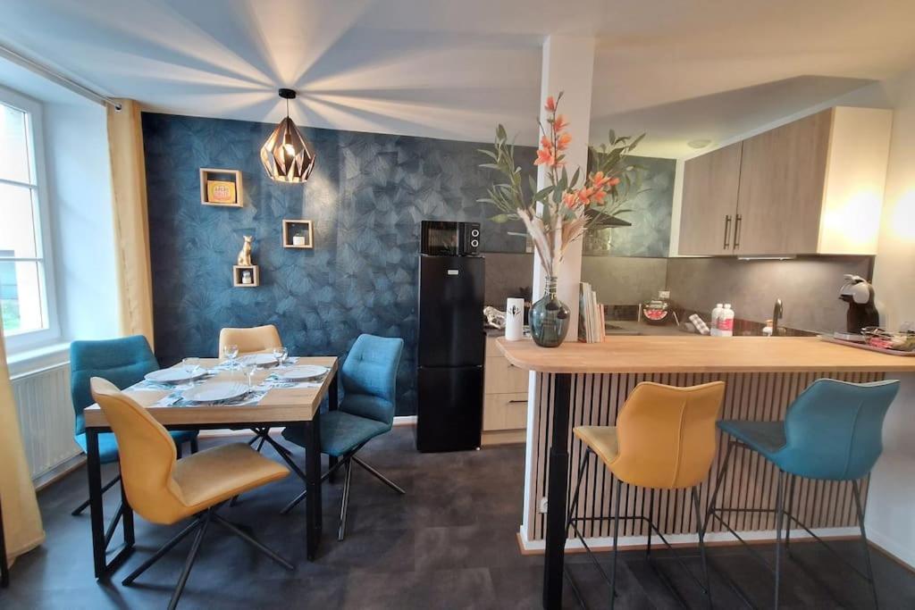 Modern Jungle - Colmar Apartment ภายนอก รูปภาพ